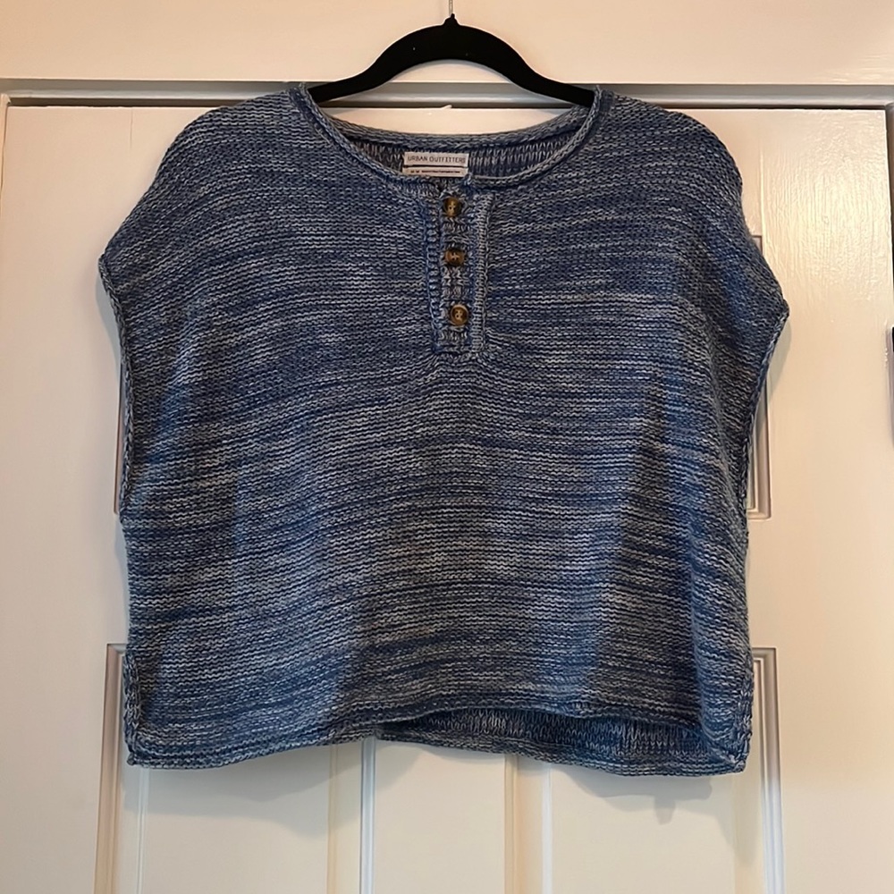 Urban Outfitters Knit Cropped Sleeveless Sweater, Size Medium